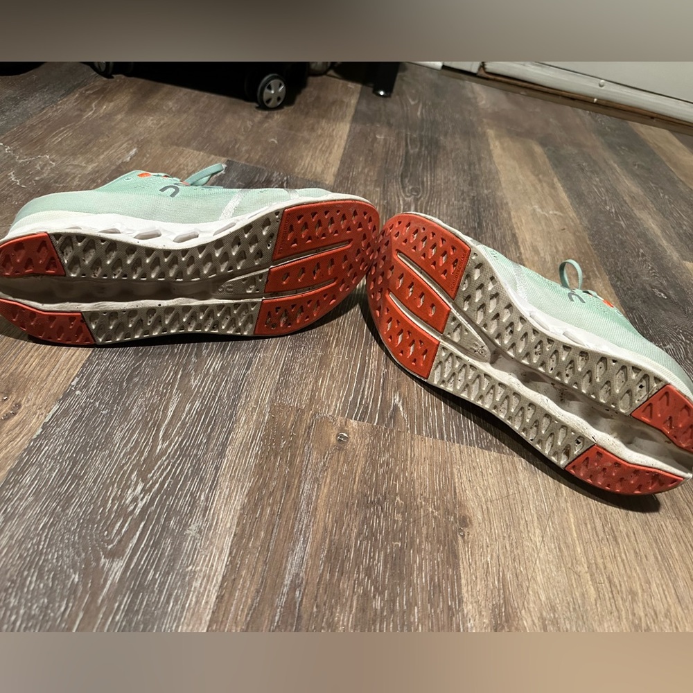 On cloud cloudsurfer Mint green Running Shoes - image 6